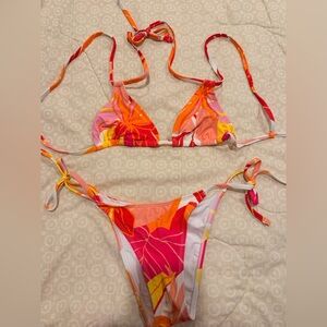 Cup She Floral bikini